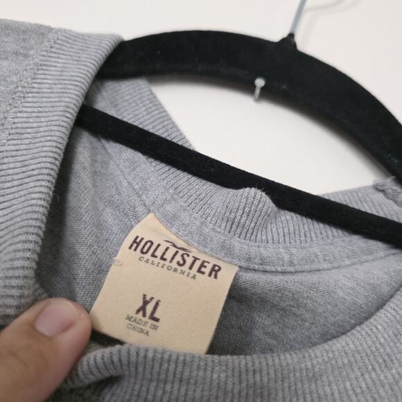 Vintage Y2K Hollister TShirt Mens XL Gray Embroidered Patch Logo Tee Surf Skater - Picture 6 of 9